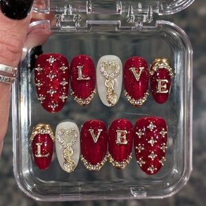Red and Gold Love Nail Set